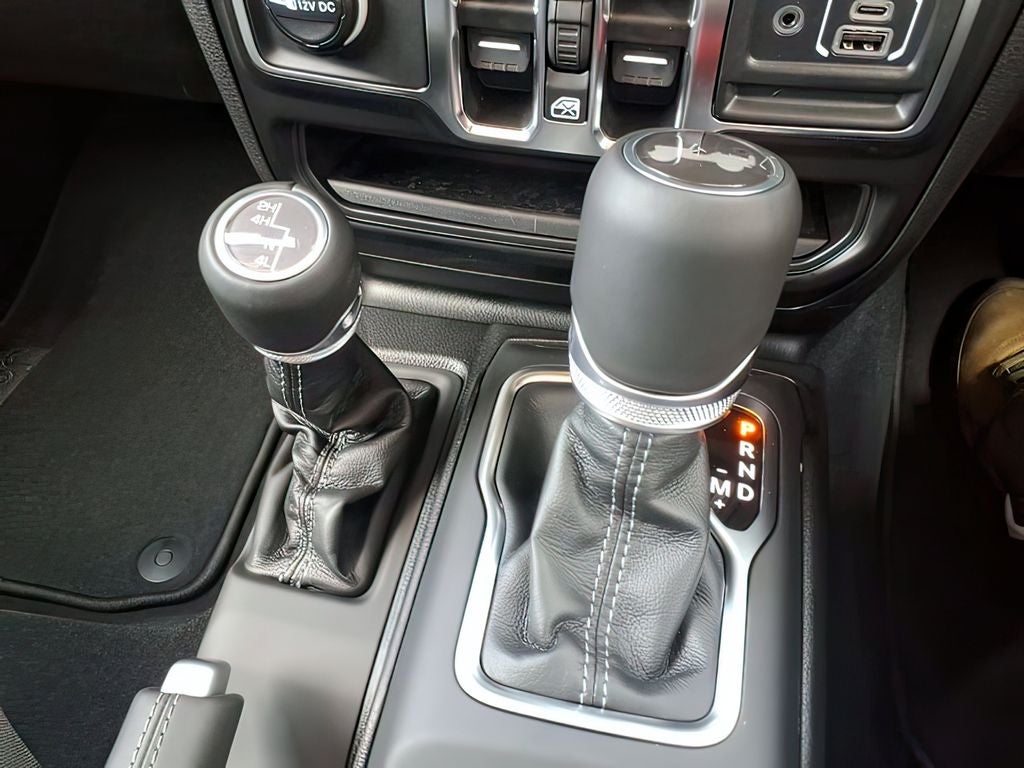 2026 Jeep Wrangler 4-Door Sport RHD 4x4