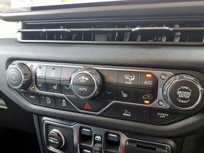 2026 Jeep Wrangler 4-Door Sport RHD 4x4