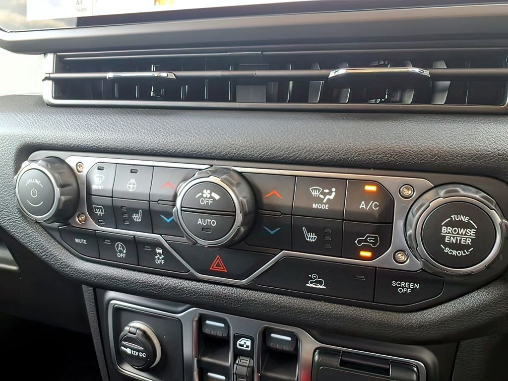 2026 Jeep Wrangler 4-Door Sport RHD 4x4