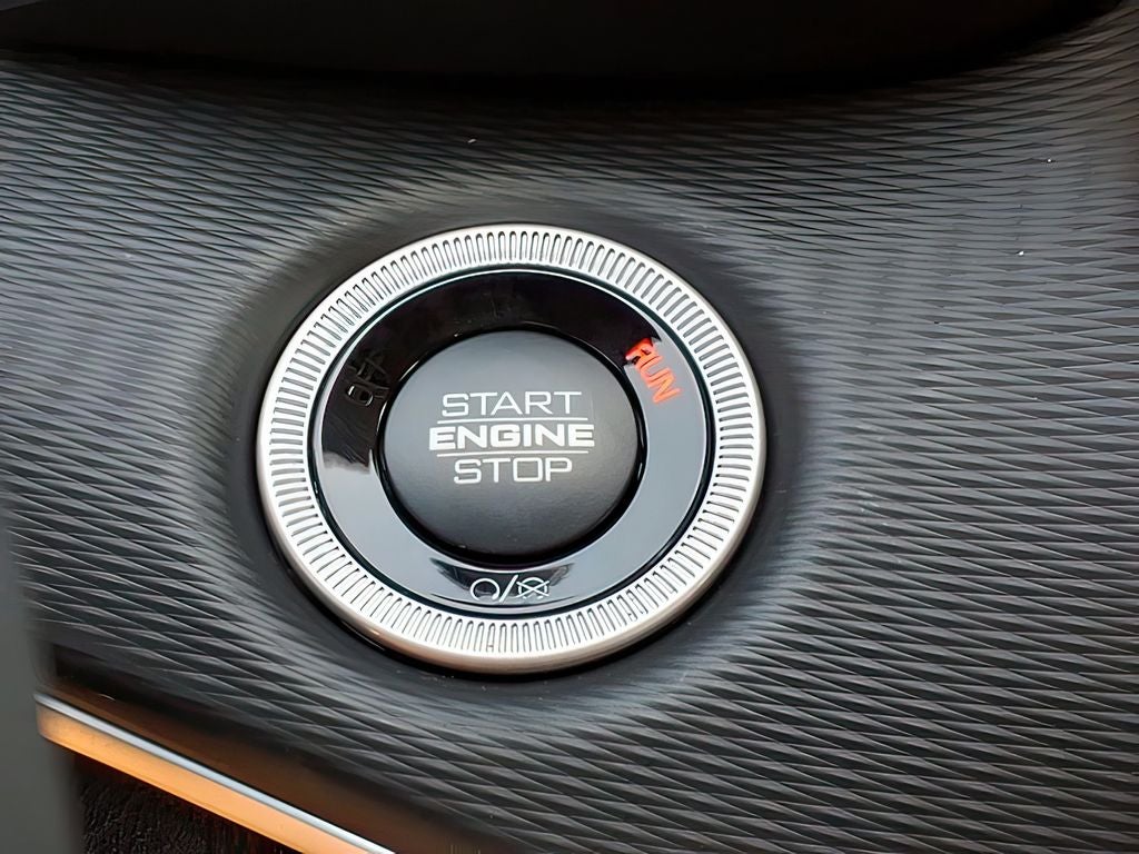 2026 Jeep Grand Cherokee GRAND CHEROKEE LAREDO 4X2