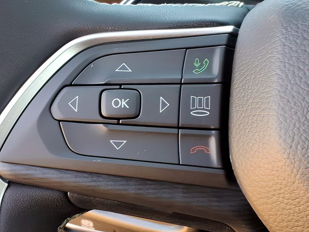 2026 Jeep Grand Cherokee GRAND CHEROKEE LAREDO 4X2