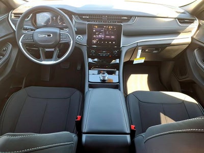 2026 Jeep Grand Cherokee GRAND CHEROKEE LAREDO 4X2