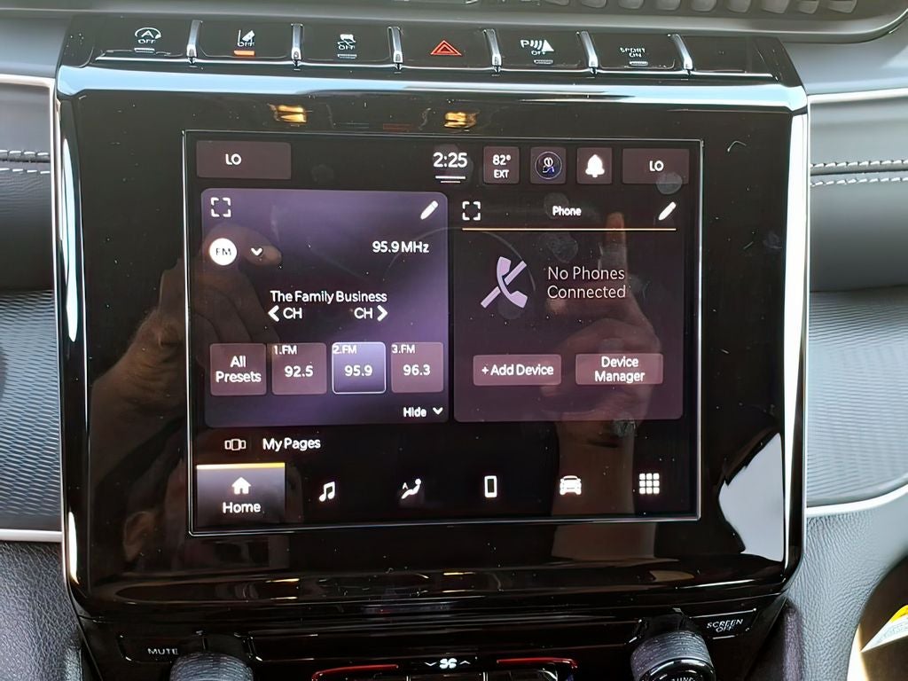 2026 Jeep Grand Cherokee GRAND CHEROKEE LAREDO 4X2