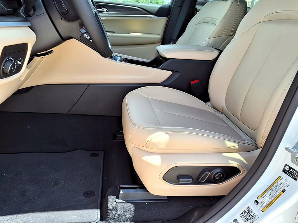 2026 Jeep Grand Cherokee GRAND CHEROKEE L LIMITED 4X2