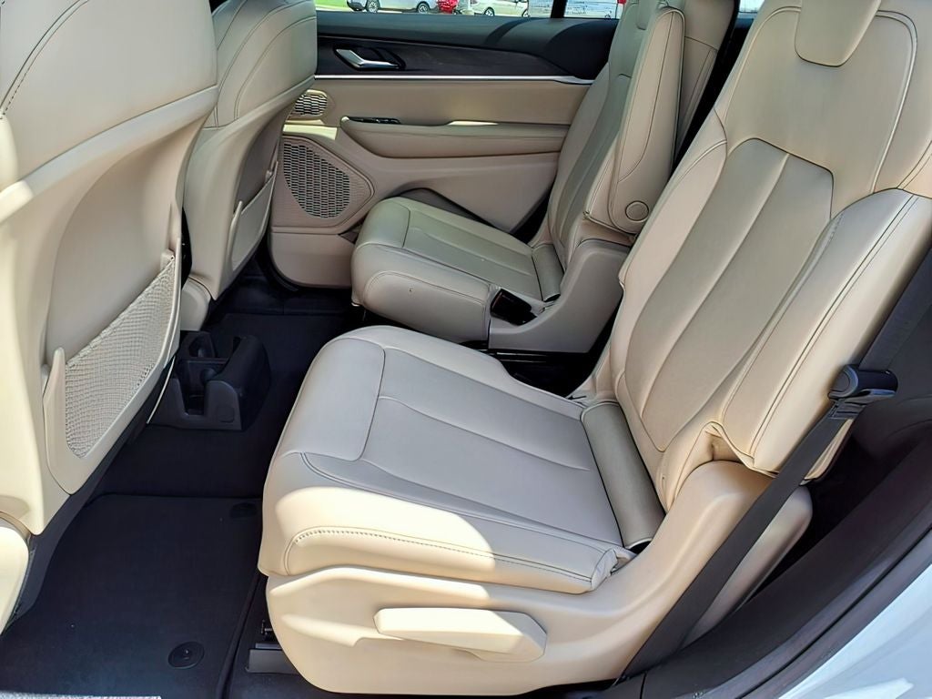 2026 Jeep Grand Cherokee GRAND CHEROKEE L LIMITED 4X2