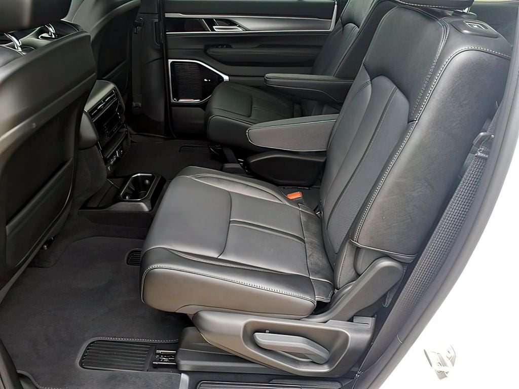 2026 Jeep Grand Wagoneer GRAND WAGONEER LIMITED ALTITUDE 4X4