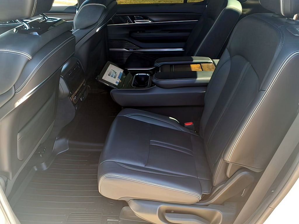 2022 Jeep Grand Wagoneer Series II 4x4