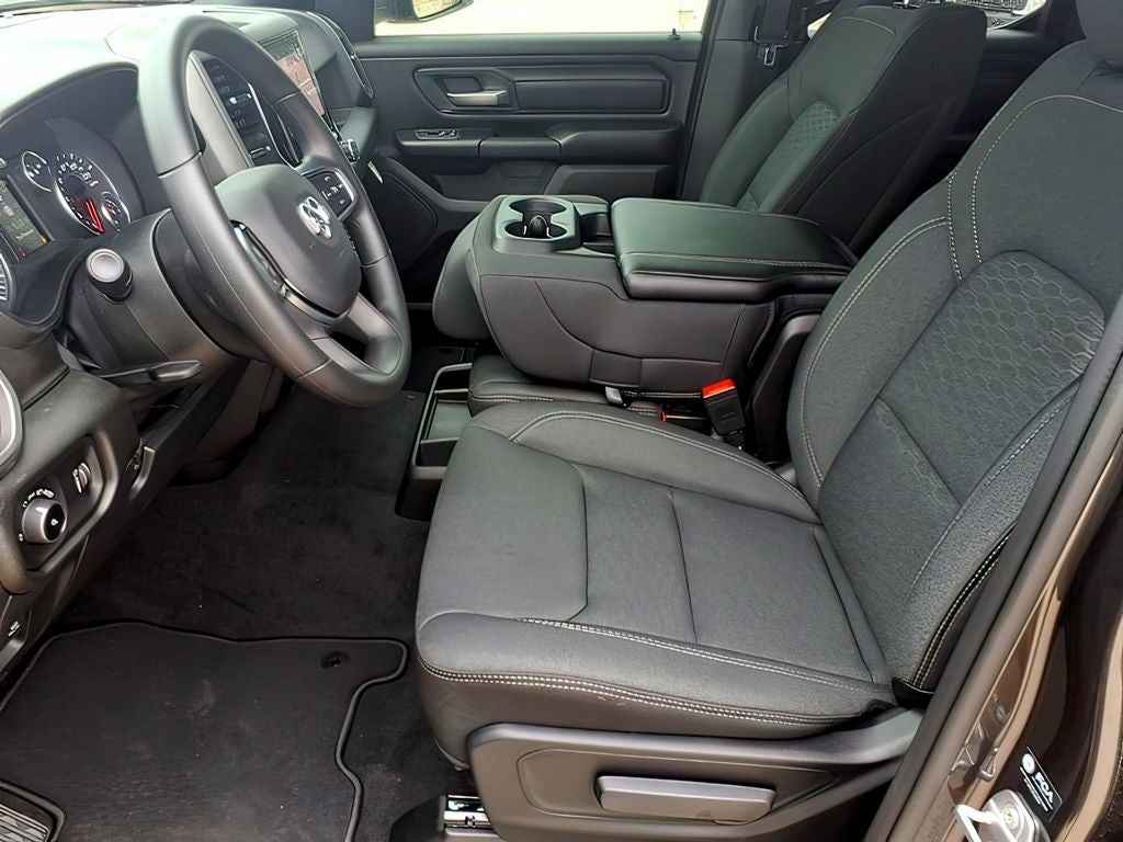 2026 RAM Ram 1500 RAM 1500 TRADESMAN QUAD CAB 4X2 6'4' BOX