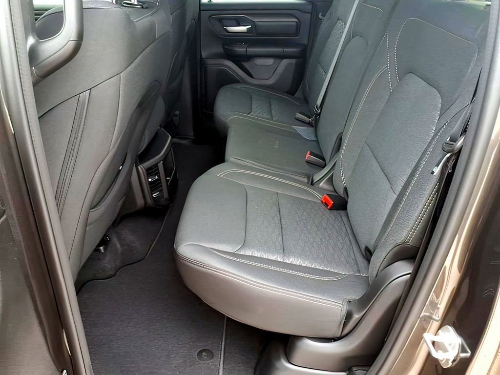 2026 RAM Ram 1500 RAM 1500 TRADESMAN QUAD CAB 4X2 6'4' BOX