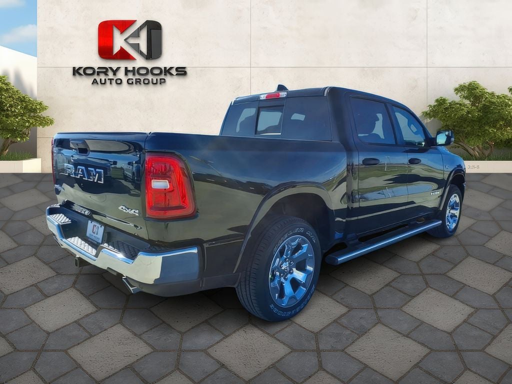 2026 RAM Ram 1500 RAM 1500 LONE STAR CREW CAB 4X4 5'7' BOX