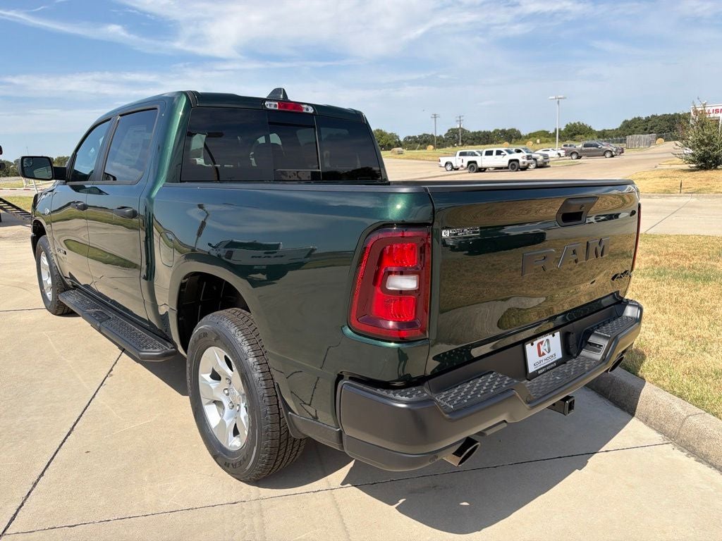 2026 RAM 1500 RAM 1500 TRADESMAN CREW CAB 4X4 5'7' BOX