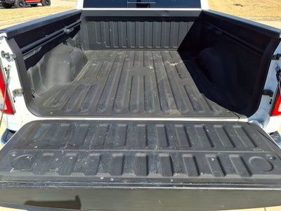 2022 RAM 1500 Big Horn Crew Cab 4x4 6'4' Box