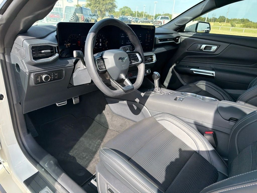 2025 Ford Mustang GT Premium Fastback