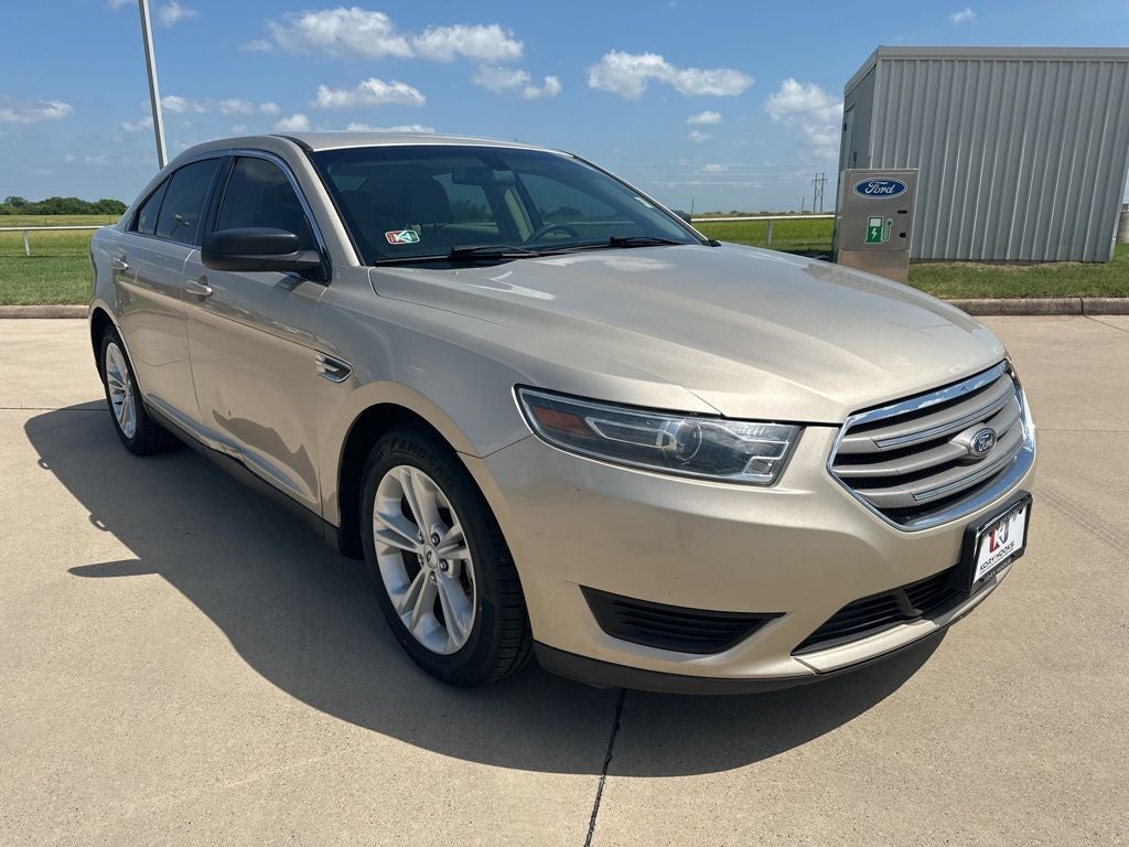 2018 Ford Taurus SE