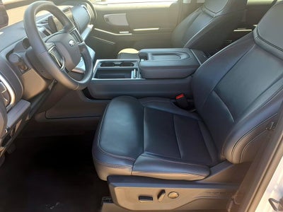 2025 Ford Expedition Active MAX