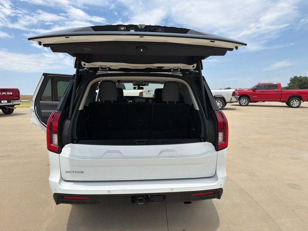 2025 Ford Expedition Active