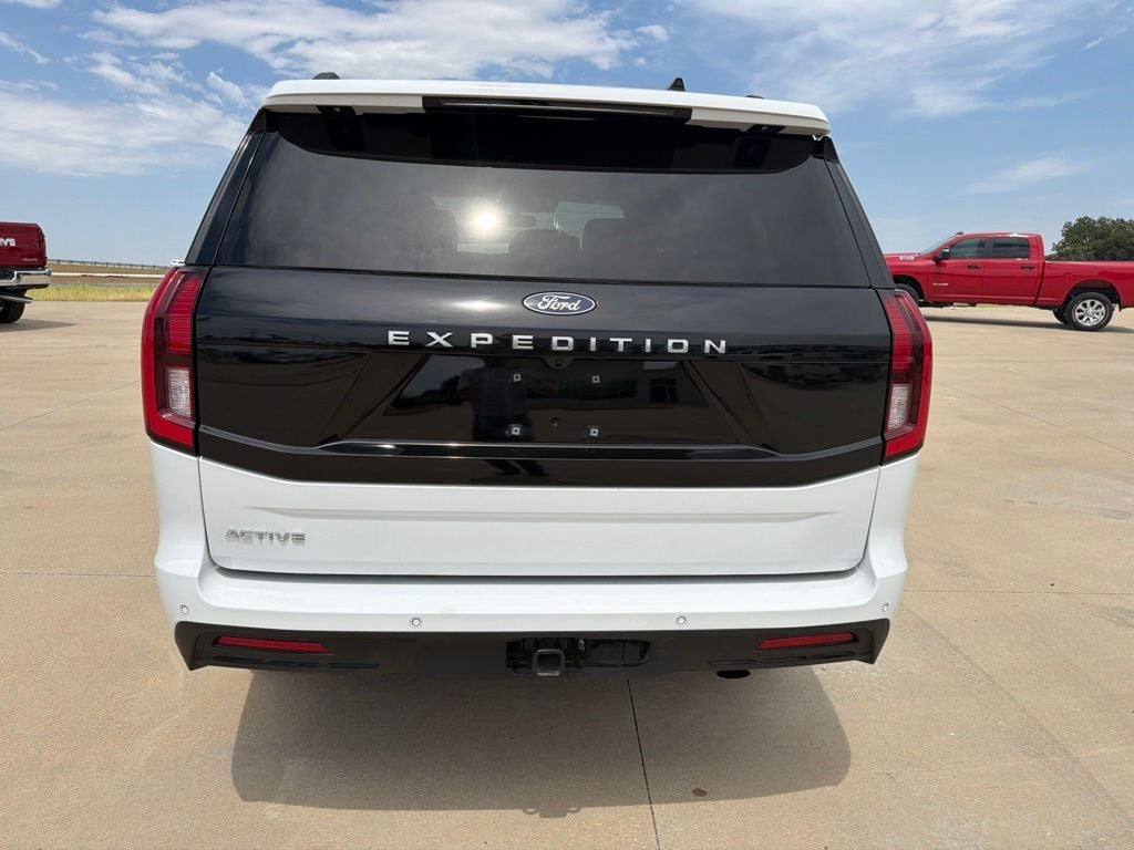 2025 Ford Expedition Active