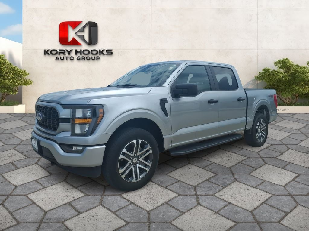 2023 Ford F-150 XL 4x4 SuperCrew 5-1/2 Box's photo