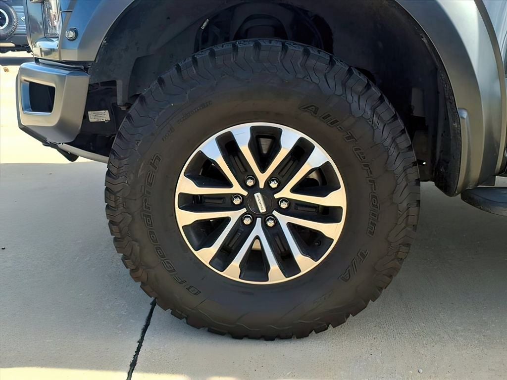 2020 Ford F-150 Raptor