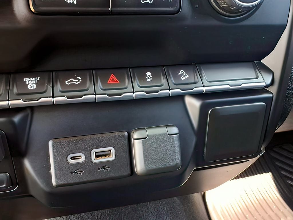 2021 Chevrolet Silverado 2500HD 4WD Crew Cab Standard Bed LT