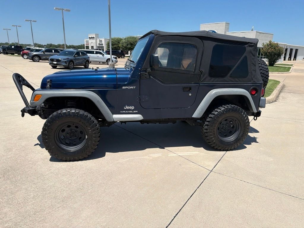 Used 2003 Jeep Wrangler SPORT with VIN 1J4FA49S53P300805 for sale in Bowie, TX