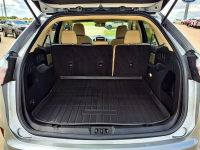2023 Ford Edge SE