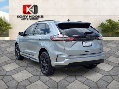 2023 Ford Edge SE