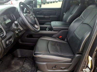 2024 RAM 3500 Limited Crew Cab 4x4 6'4' Box