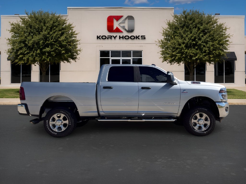 2025 RAM 2500 Lone Star Crew Cab 4x4 6'4' Box