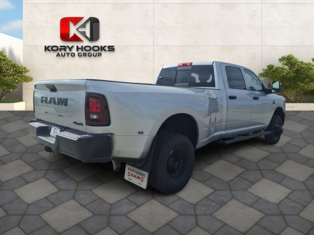 2026 RAM Ram 3500 RAM 3500 TRADESMAN CREW CAB 4X4 8' BOX