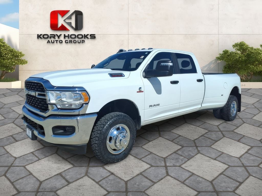 2024 RAM 3500 Big Horn Crew Cab 4x4 8' Box