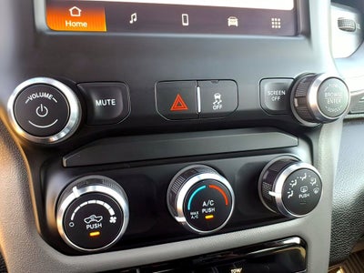 2024 RAM 3500 Big Horn Crew Cab 4x4 8' Box