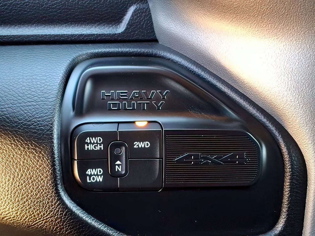 2024 RAM 3500 Big Horn Crew Cab 4x4 8' Box