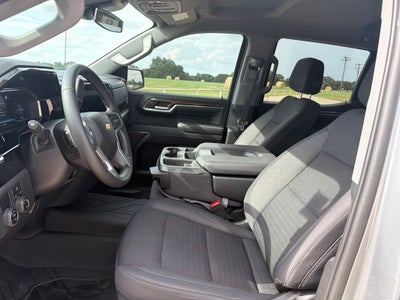 2023 Chevrolet Silverado 1500 2WD Crew Cab Short Bed LT