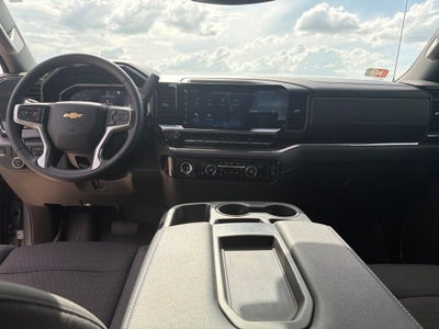 2023 Chevrolet Silverado 1500 2WD Crew Cab Short Bed LT