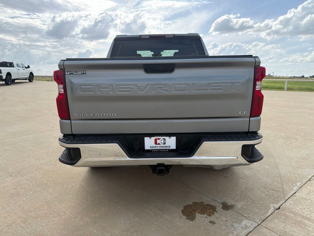 2023 Chevrolet Silverado 1500 2WD Crew Cab Short Bed LT