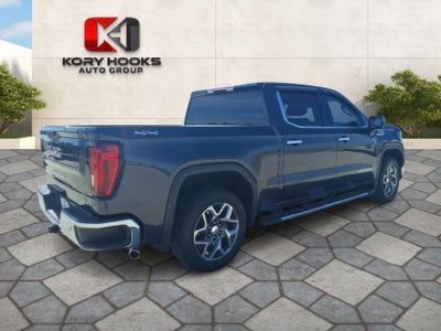 2022 GMC Sierra 1500 4WD Crew Cab Short Box SLT