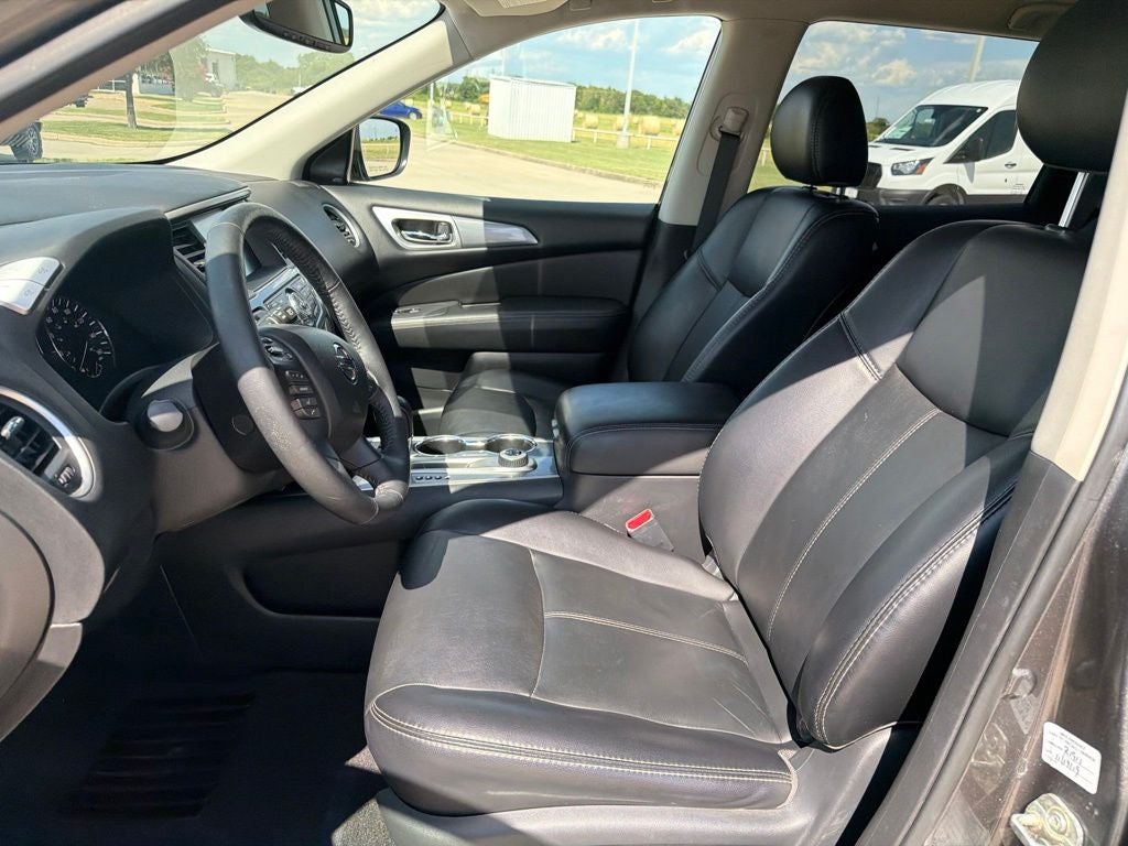 2019 Nissan Pathfinder SL