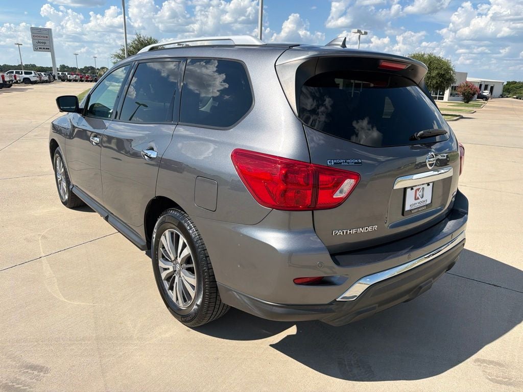 2019 Nissan Pathfinder SL