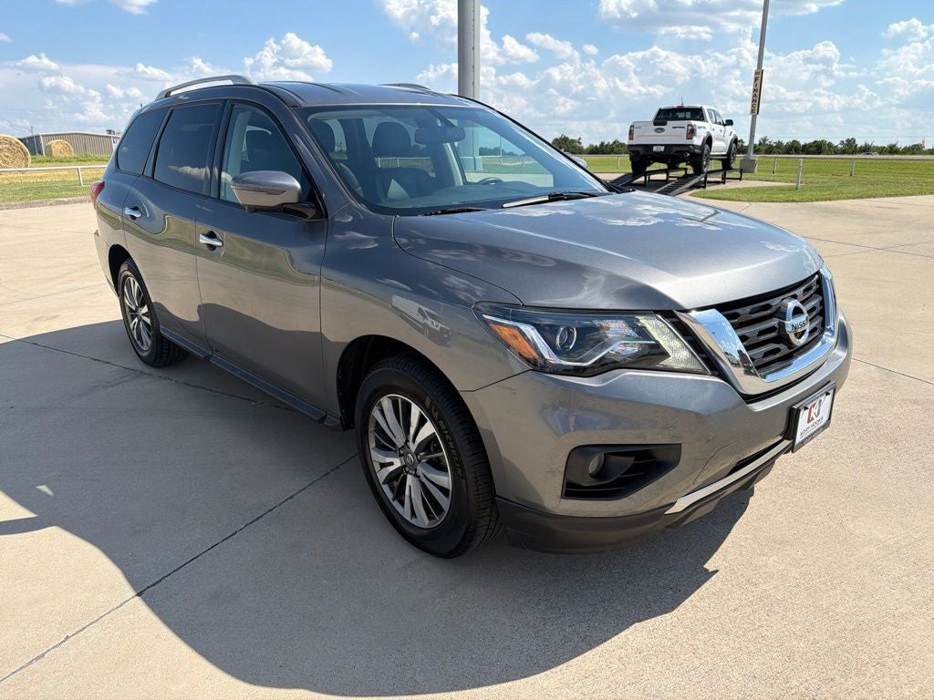 2019 Nissan Pathfinder SL